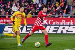 法甲射手榜新霸主：姆巴佩效率惊人超越亨利