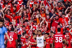 欧冠小组赛精彩瞬间：拜仁逆转切尔西，利物浦绝杀马竞，八强晋级悬念迭起